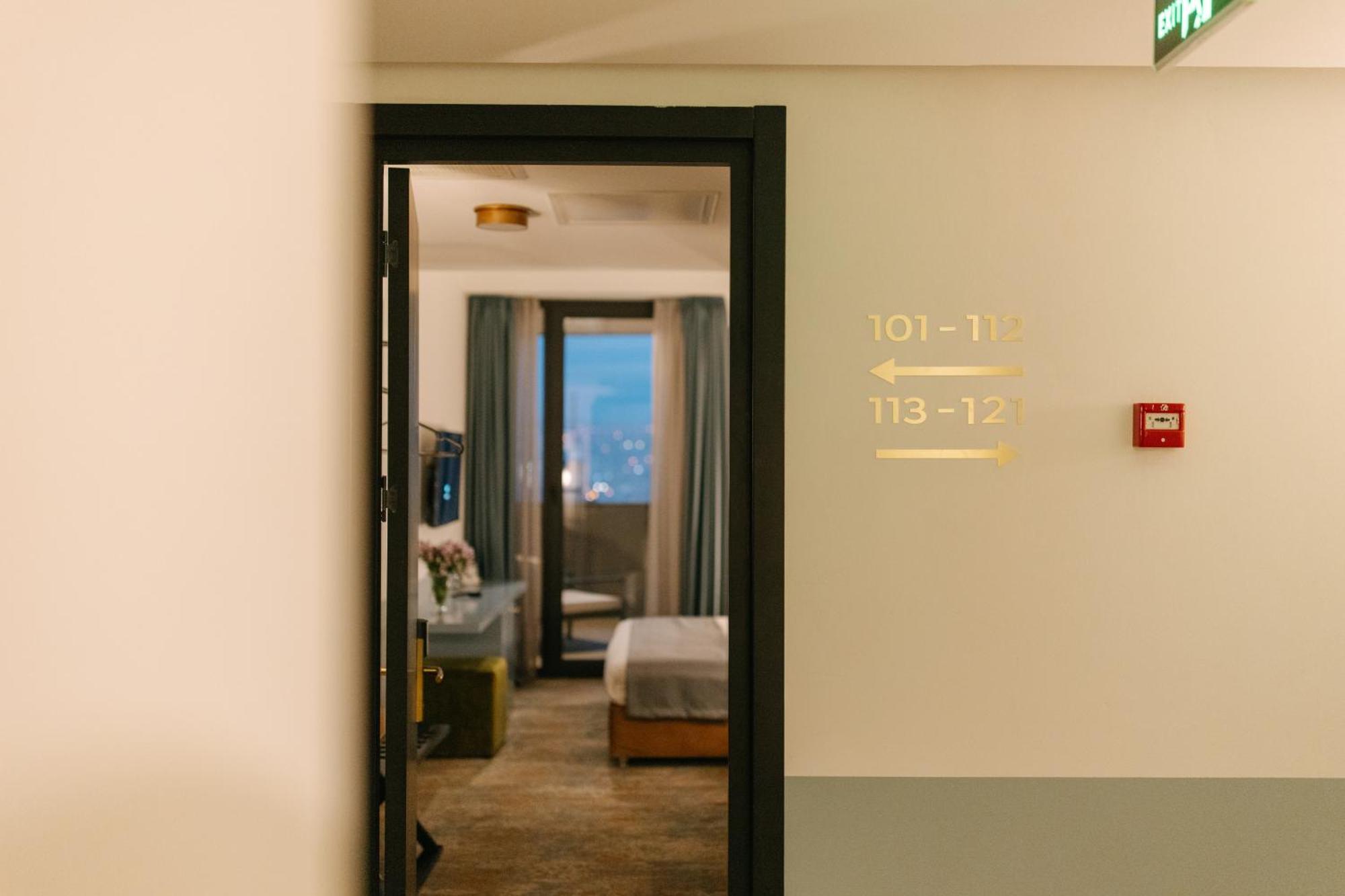 Castor & Pollux Hotel Tbilisi Exterior foto